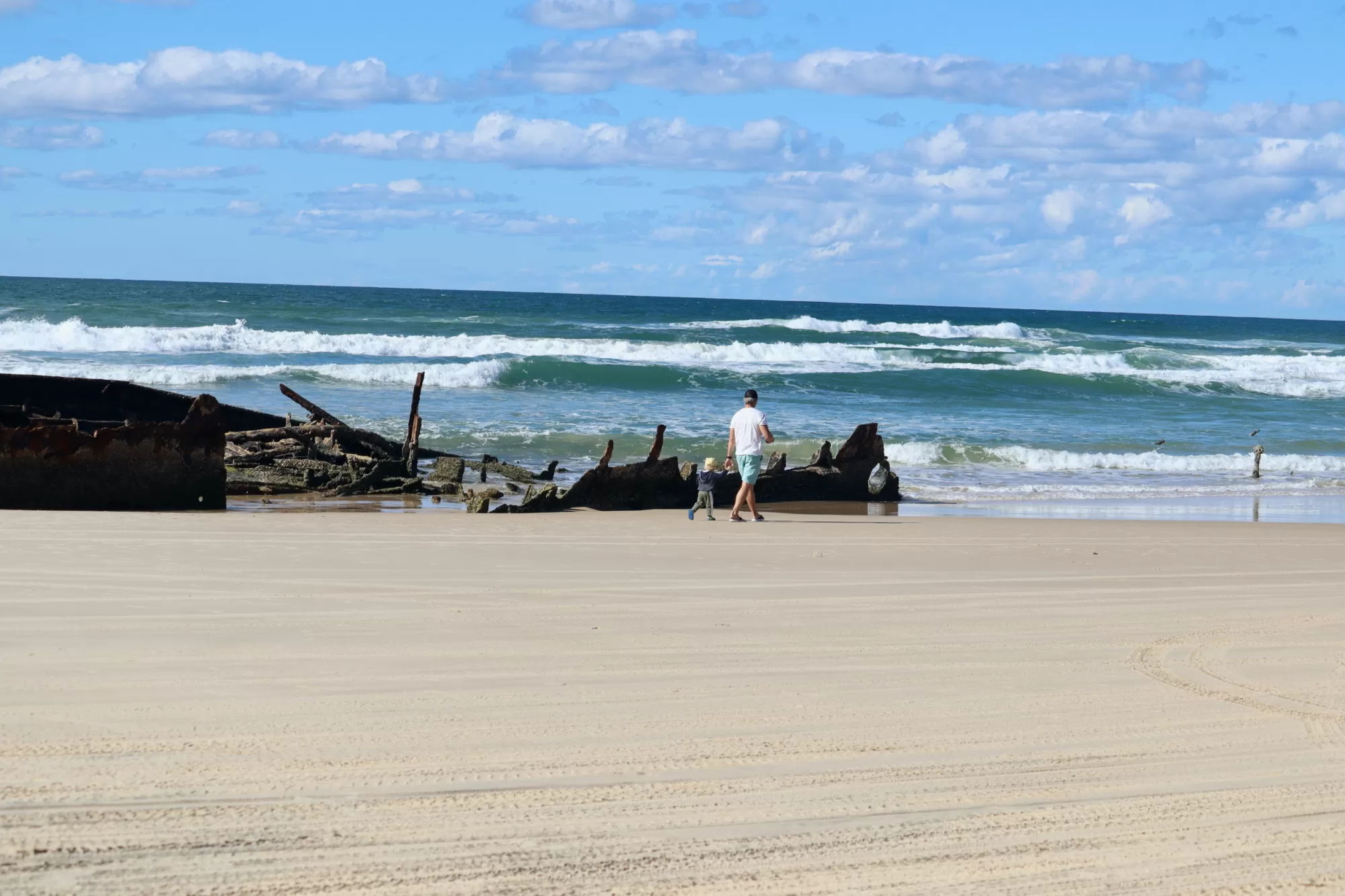 Adrian and Niki at S.S. Maheno Shipwreck Fraser K´Gari QLD